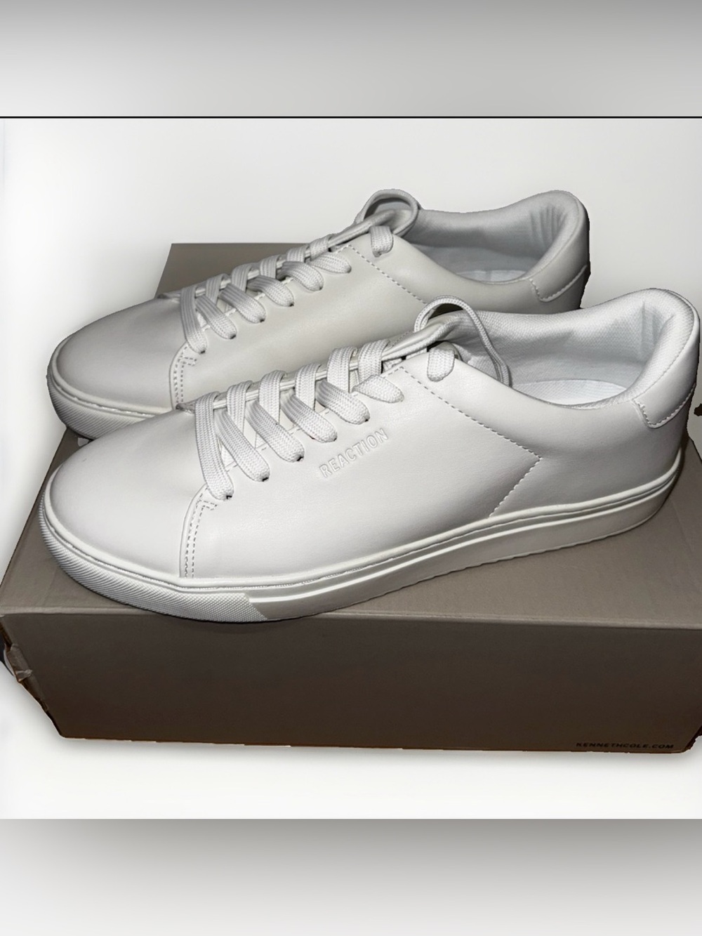 Kenneth Cole Reaction KRJAVON-O Men's Walking Ivory 150 Size 9.5 New